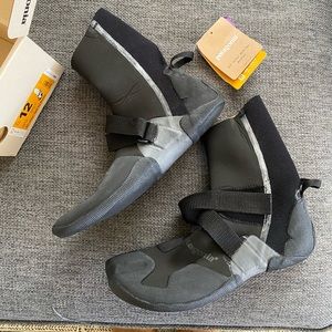 Patagonia surf booties